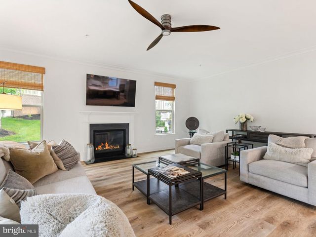 17109 GULLWING DR, Dumfries, VA 22026