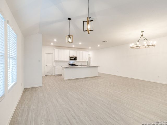 2112 Wood Thrush, New Braunfels, TX 78130