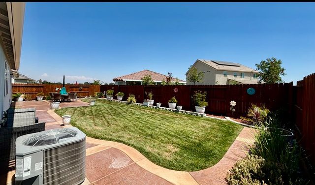 8210 Scrimshaw Way, Sacramento, CA 95829