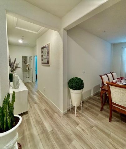 8210 Scrimshaw Way, Sacramento, CA 95829