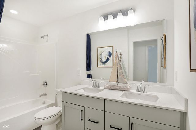 19843 Hazelnut Boulevard, Noblesville, IN 46062