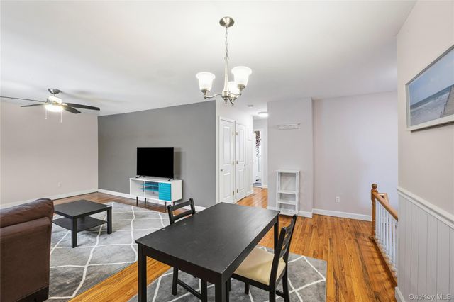 219 Farber Drive 219, West Babylon, NY 11704