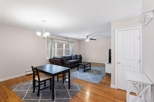 219 Farber Drive 219, West Babylon, NY 11704