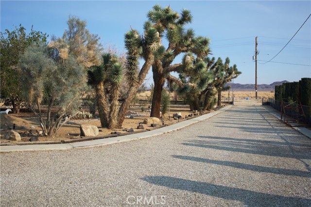 65585 4th Street, Joshua Tree, CA 92252