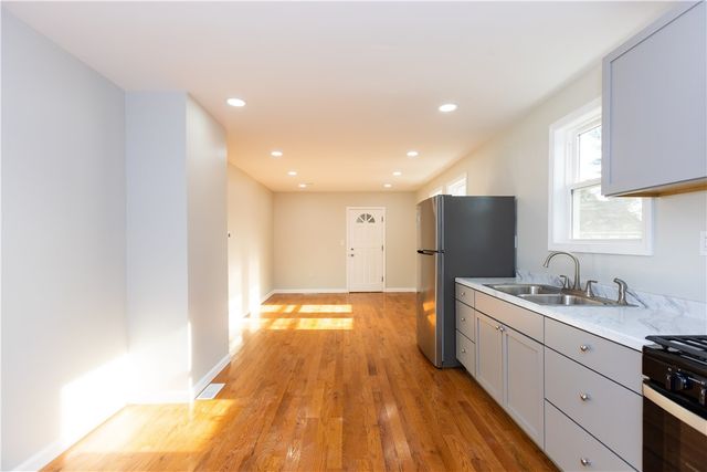 45 Tourtelott Avenue, Warwick, RI 02886