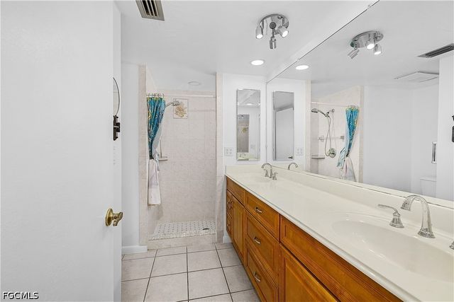 16201 Porto Bello ST, Bokeelia, FL 33922