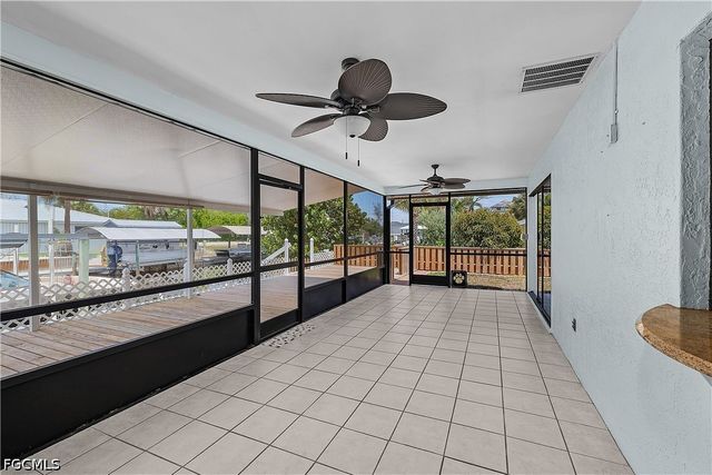 16201 Porto Bello ST, Bokeelia, FL 33922
