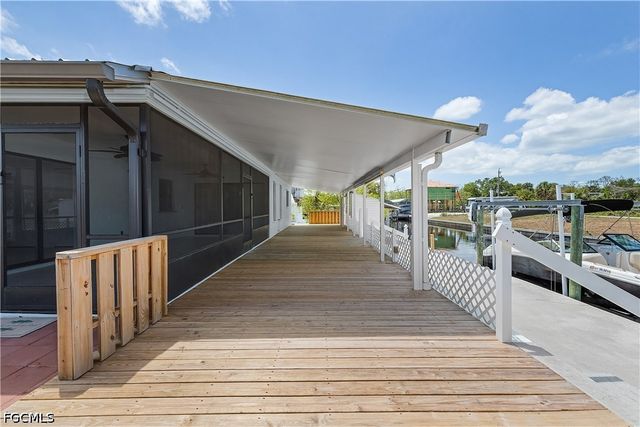16201 Porto Bello ST, Bokeelia, FL 33922