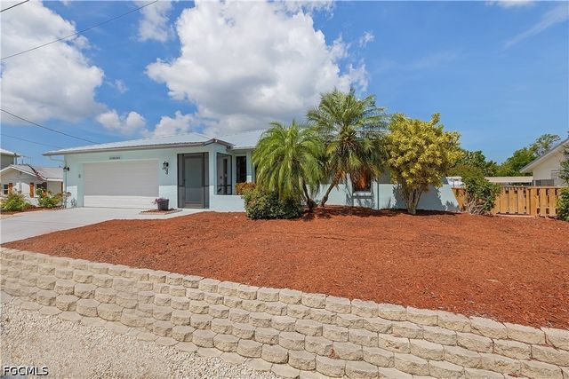 16201 Porto Bello ST, Bokeelia, FL 33922