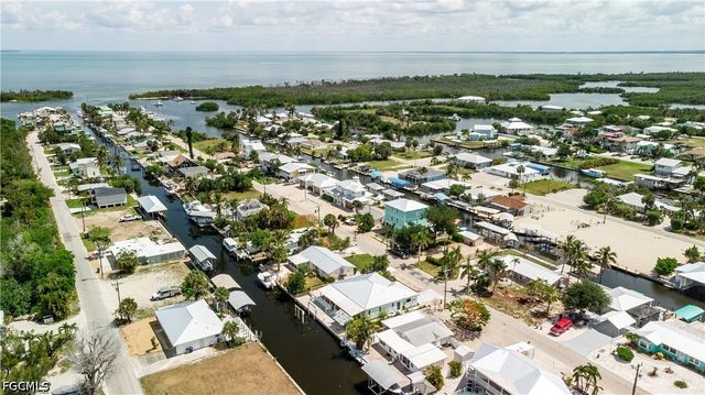 16201 Porto Bello ST, Bokeelia, FL 33922