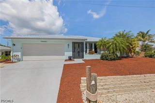 16201 Porto Bello ST, Bokeelia, FL 33922