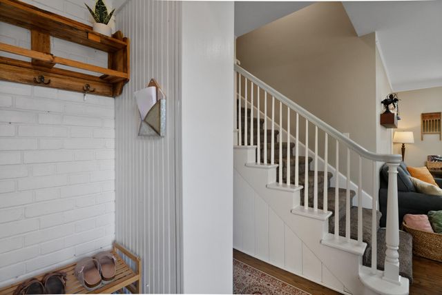 1709 Parkview Avenue, Whiting, IN 46394