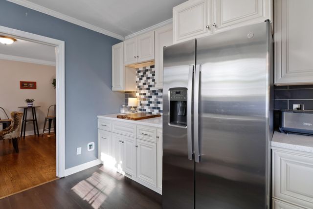 1709 Parkview Avenue, Whiting, IN 46394