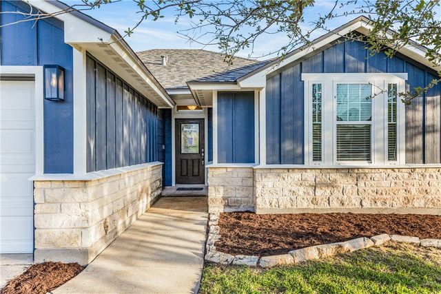 1115 Imperial St, Portland, TX 78374