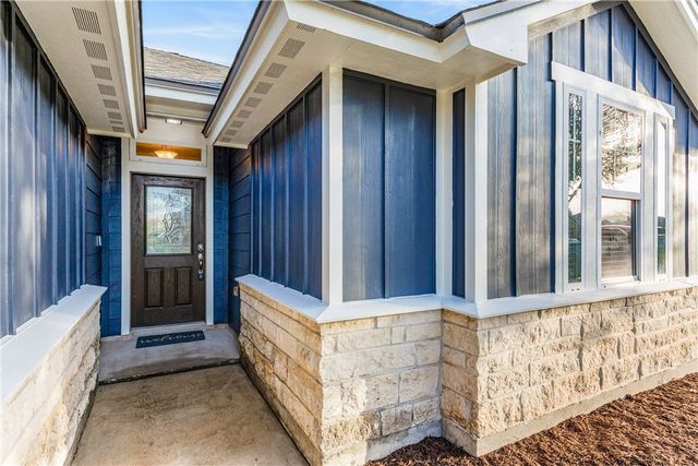 1115 Imperial St, Portland, TX 78374