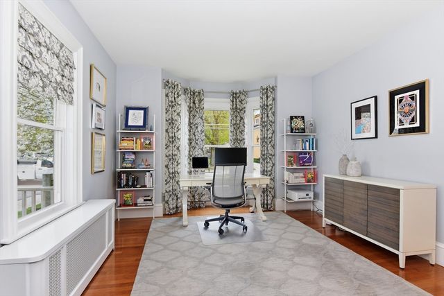 92 North Street 92, Medfield, MA 02052