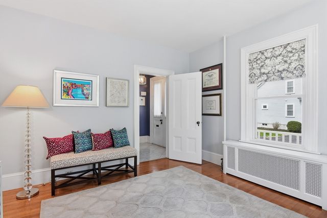 92 North Street 92, Medfield, MA 02052