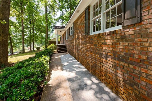 3979 Potomac Drive NW, Kennesaw, GA 30144