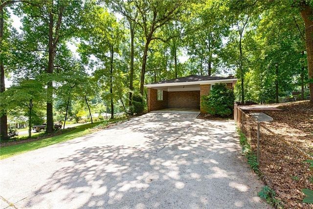 3979 Potomac Drive NW, Kennesaw, GA 30144