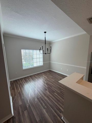 5220 W KENNEDY BOULEVARD, Tampa, FL 33609