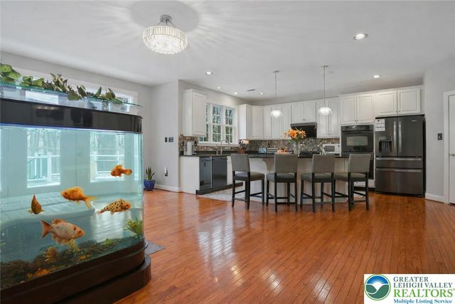 4321 Lotus Lane, Upper Saucon Twp, PA 18036