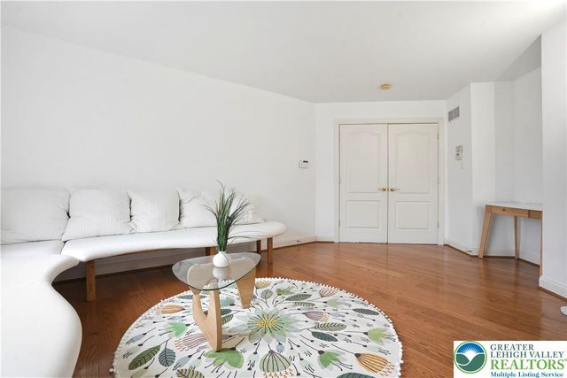 4321 Lotus Lane, Upper Saucon Twp, PA 18036