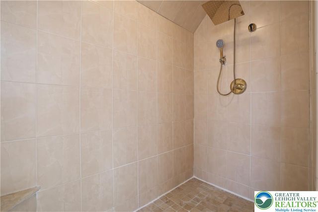 4321 Lotus Lane, Upper Saucon Twp, PA 18036