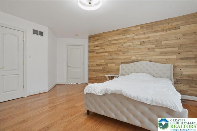 4321 Lotus Lane, Upper Saucon Twp, PA 18036