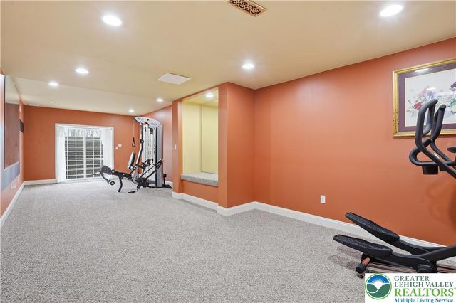 4321 Lotus Lane, Upper Saucon Twp, PA 18036