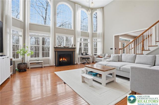 4321 Lotus Lane, Upper Saucon Twp, PA 18036