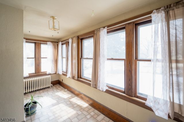 523 Corliss Ave, Phillipsburg Town, NJ 08865