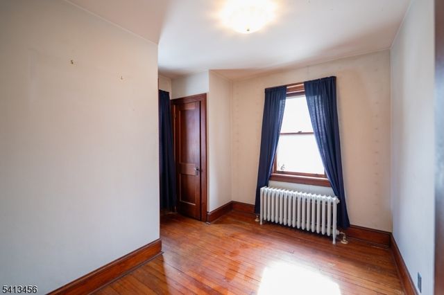 523 Corliss Ave, Phillipsburg Town, NJ 08865