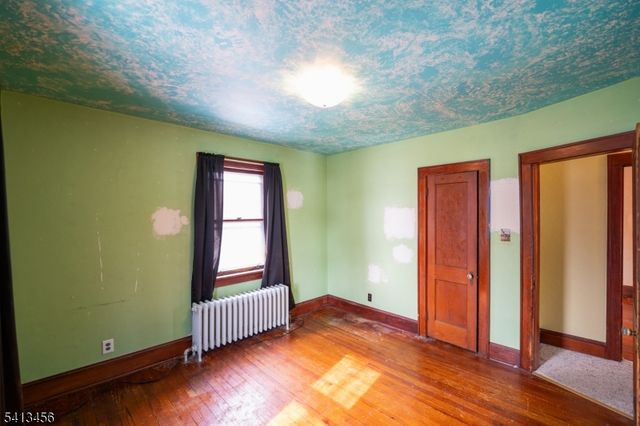 523 Corliss Ave, Phillipsburg Town, NJ 08865