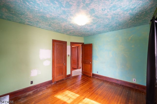 523 Corliss Ave, Phillipsburg Town, NJ 08865