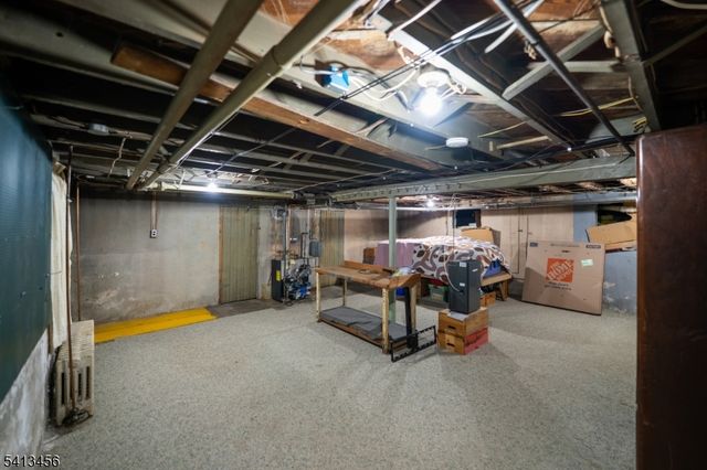 523 Corliss Ave, Phillipsburg Town, NJ 08865