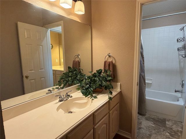 1000 Midnight Pass, Rockwall, TX 75087