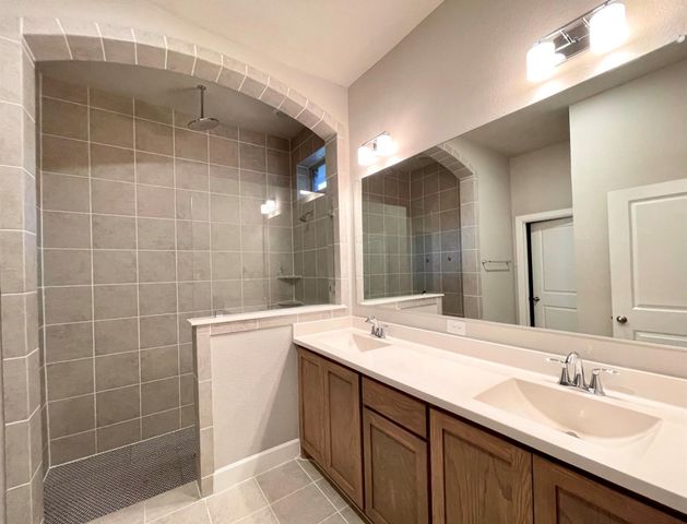 4308 Indigo Lark Lane, Arlington, TX 76005