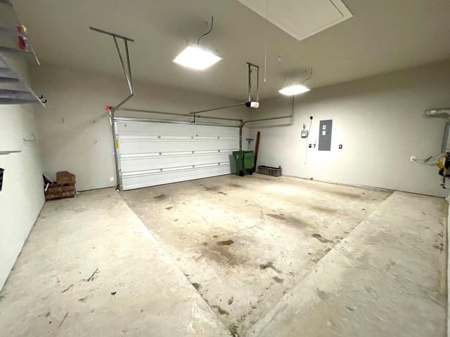 4308 Indigo Lark Lane, Arlington, TX 76005