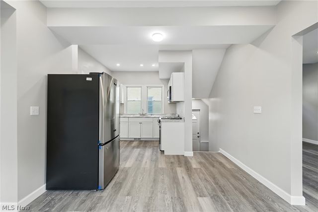 10402 Almira Avenue, Cleveland, OH 44111