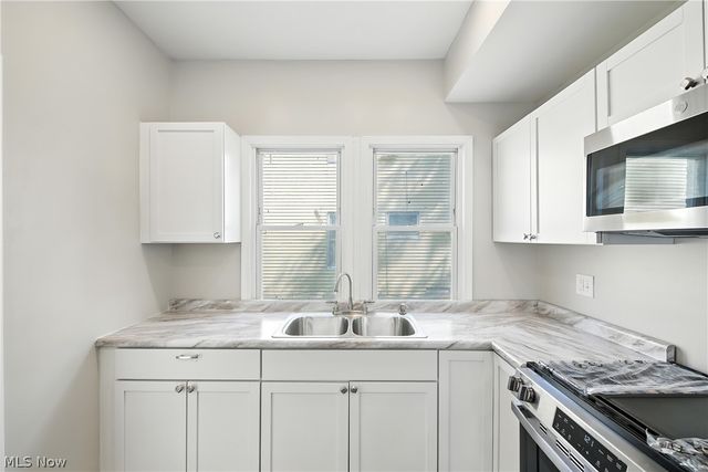 10402 Almira Avenue, Cleveland, OH 44111