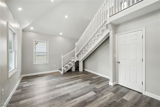 10402 Almira Avenue, Cleveland, OH 44111