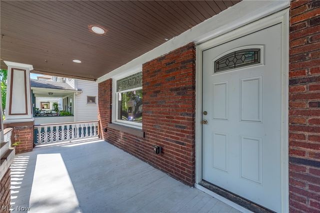 10402 Almira Avenue, Cleveland, OH 44111