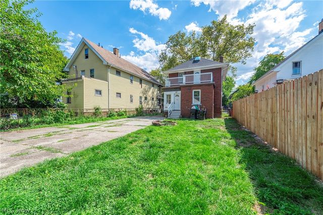 10402 Almira Avenue, Cleveland, OH 44111
