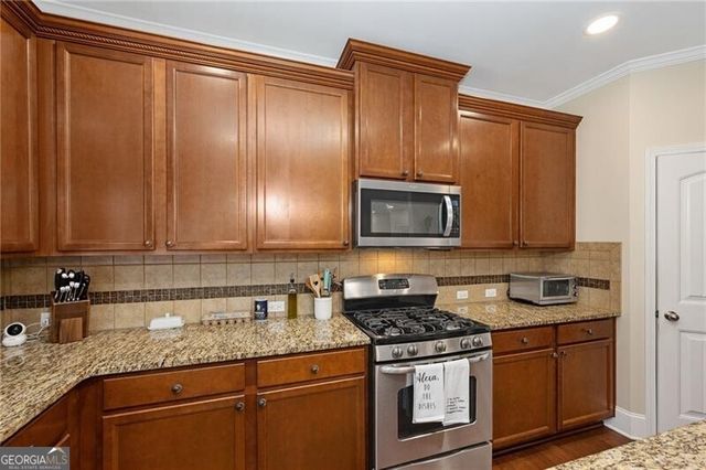 142 Manor Lane, Woodstock, GA 30188