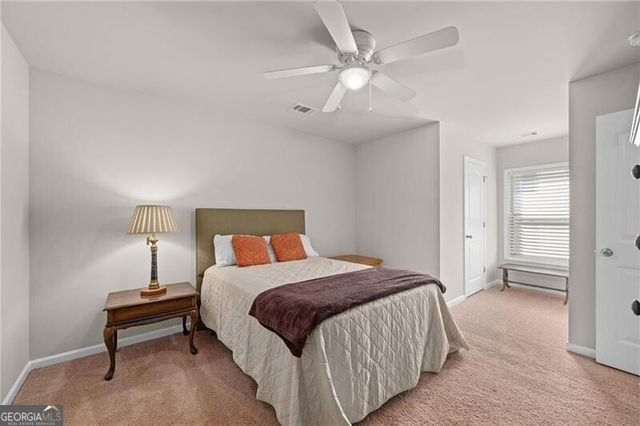 142 Manor Lane, Woodstock, GA 30188