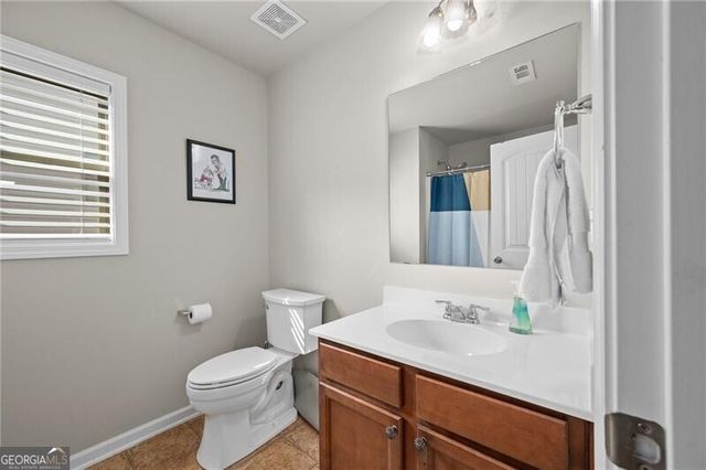 142 Manor Lane, Woodstock, GA 30188