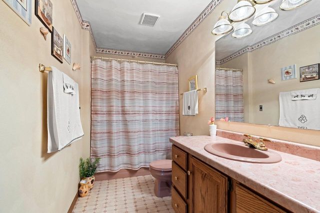 2911 RIDGEWAY DRIVE, Neenah, WI 54956