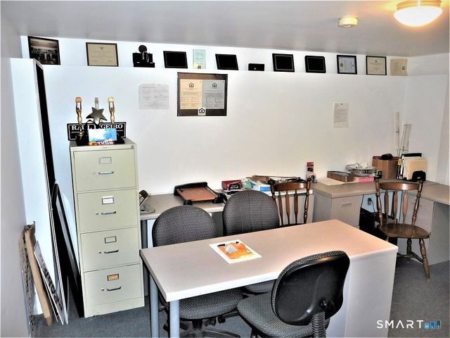29 Cleveland Street 5, Danbury, CT 06810