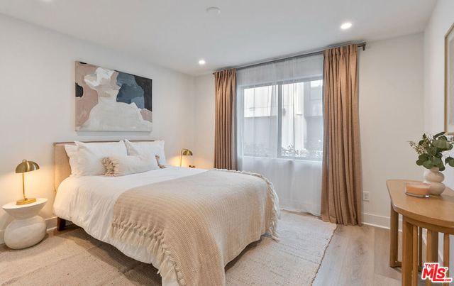 1314 W Cannon Drive, Los Angeles, CA 90026