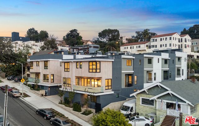1314 W Cannon Drive, Los Angeles, CA 90026